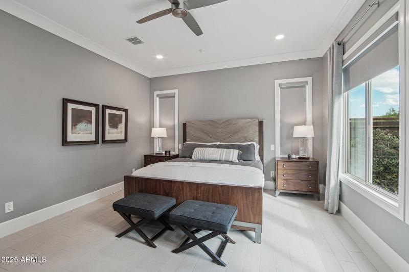 22-web-or-mls-W Evergreen Ter-S1510-022