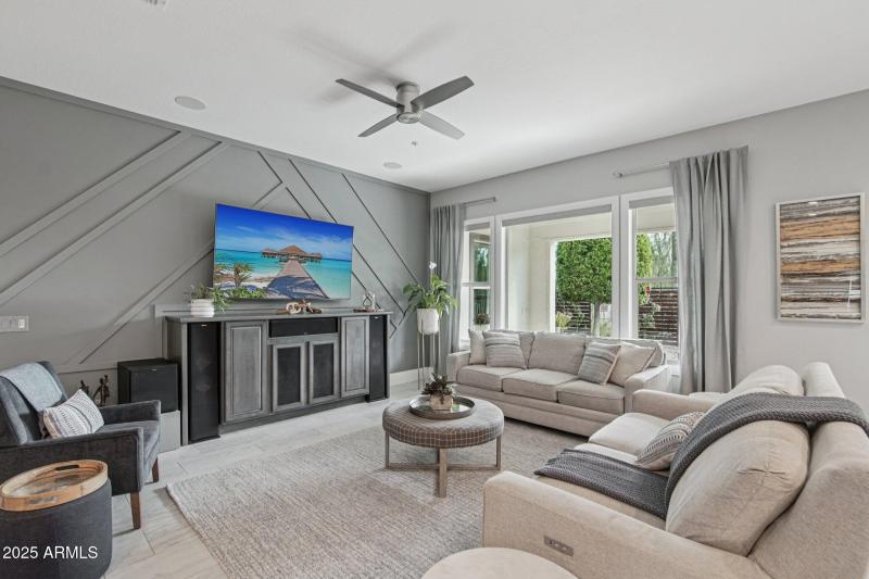 8-web-or-mls-W Evergreen Ter-S1510-008