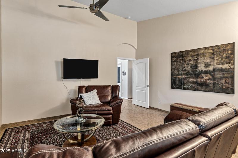 85 W Pasture Canyon Dr-8