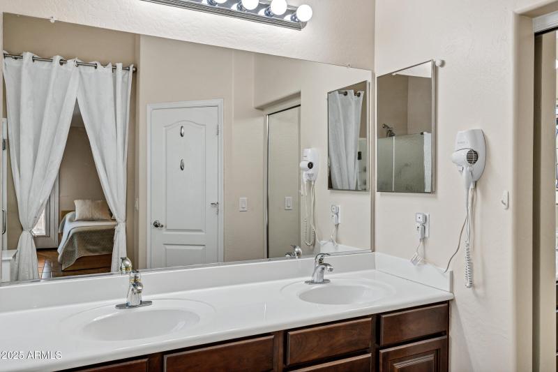 85 W Pasture Canyon Dr-26