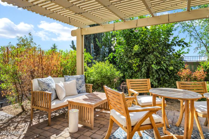 85 W Pasture Canyon Dr-36