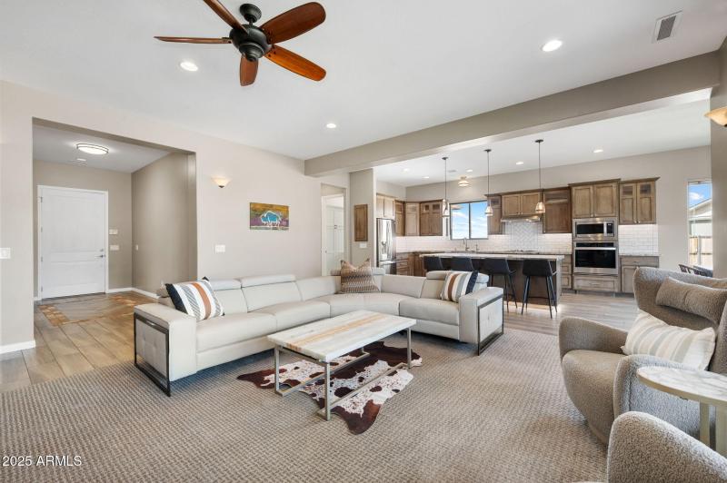 7-Living Room to Kitchen (2)