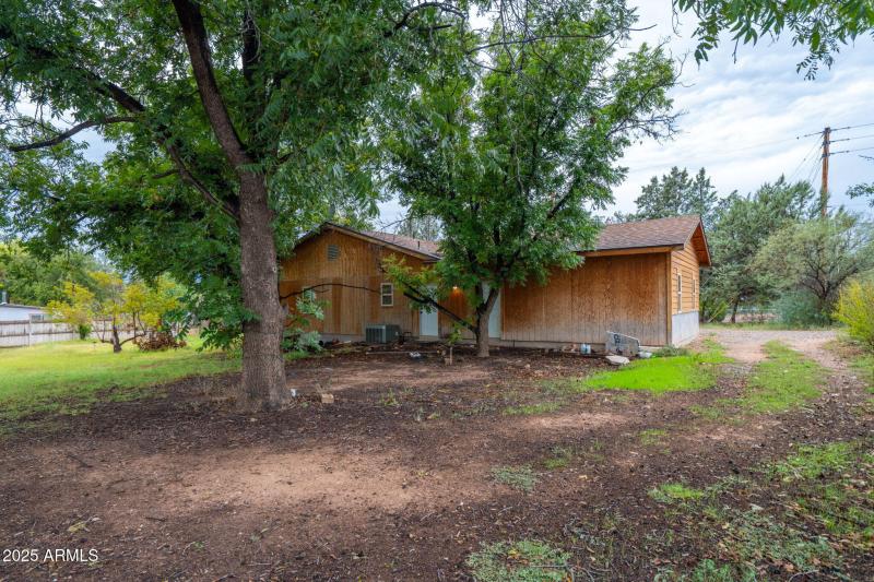 46-web-or-mls-4700-zalesky-rd