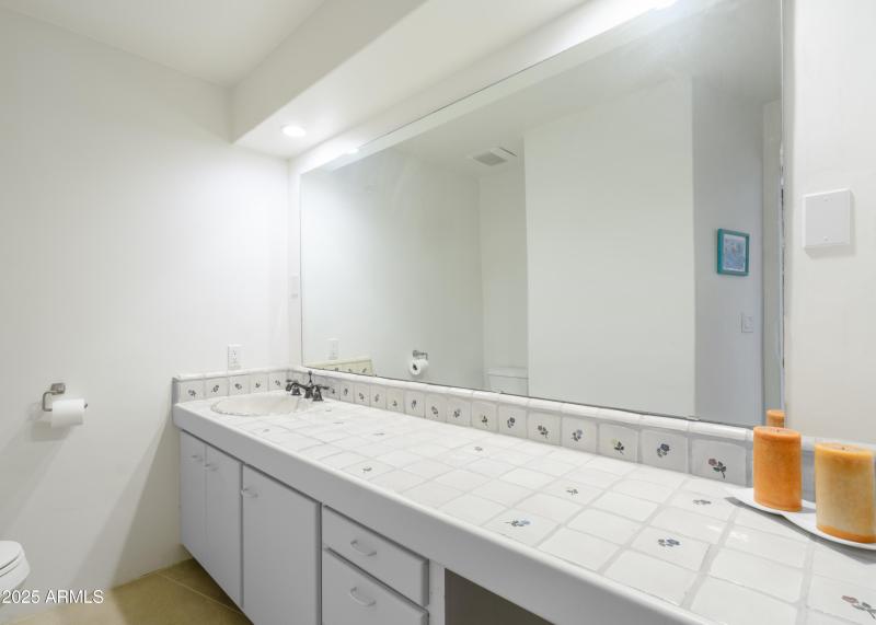 Listings_2014_SmoketreeDr_Images-55