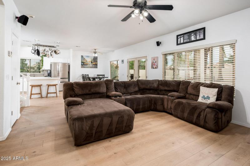 1648 E Palomino Dr - MLS-10