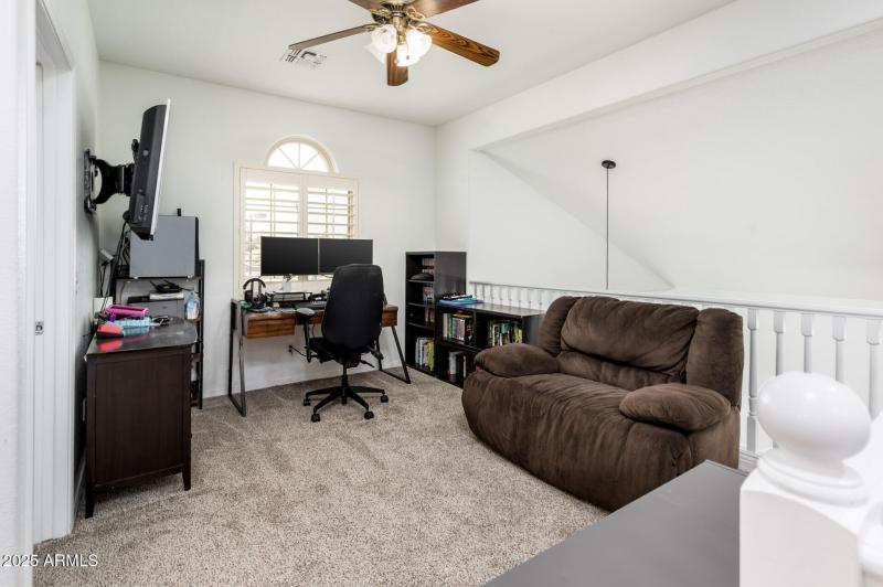 1648 E Palomino Dr - MLS-29