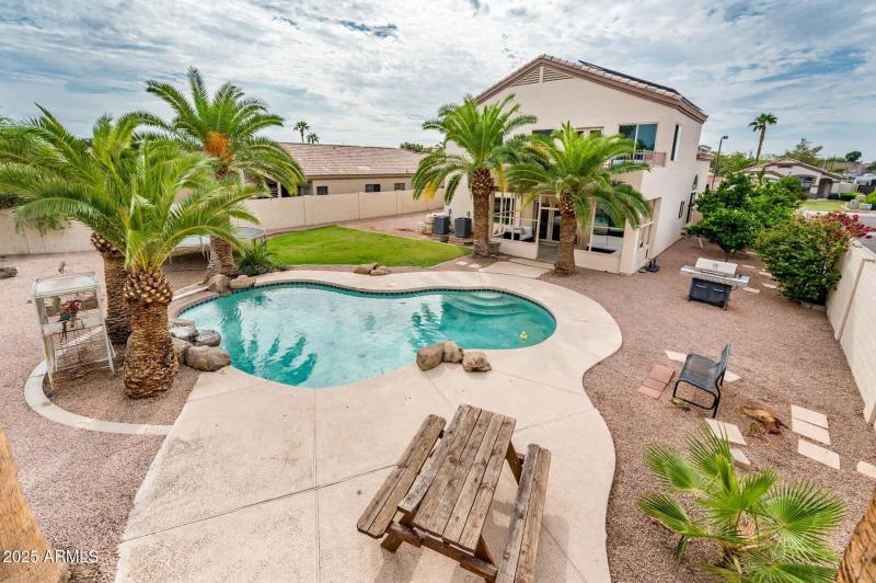 1648 E Palomino Dr - MLS-37