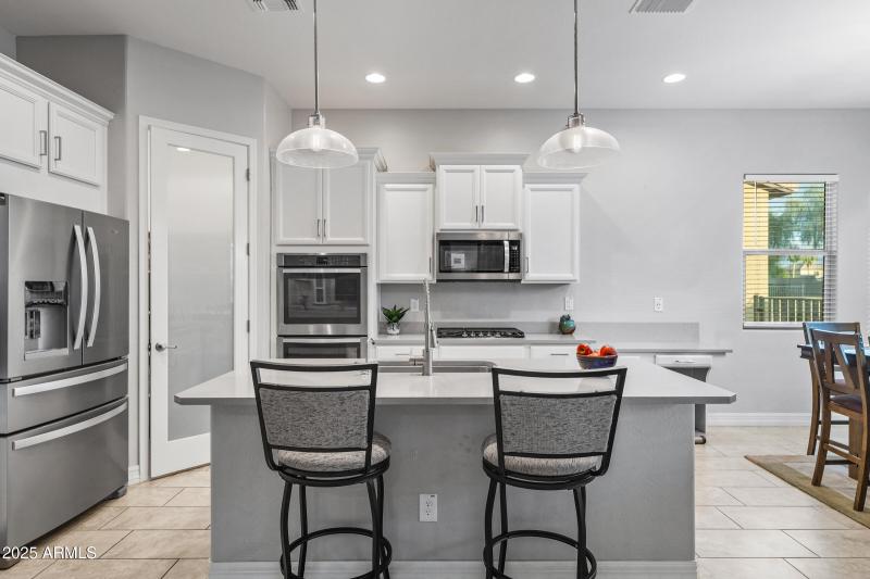 42211 W Cribbage Rd-10