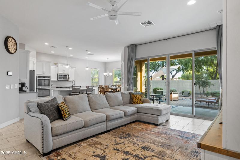 42211 W Cribbage Rd-9