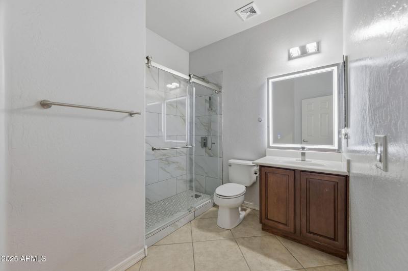 Downstairs full bath