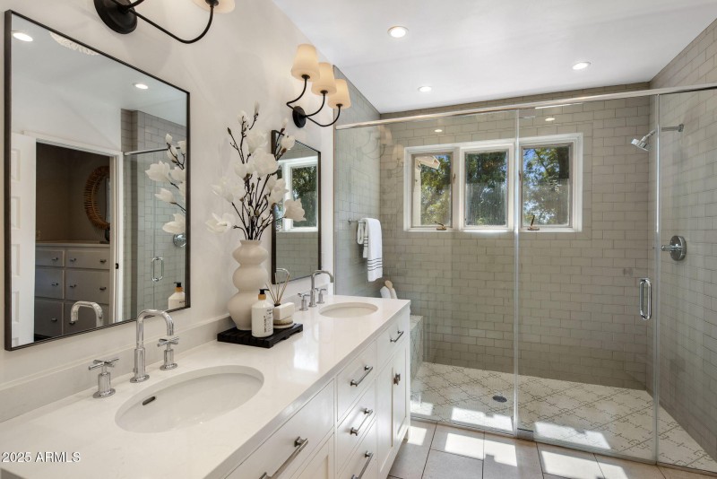 11-web-or-mls-D46A4686 copy