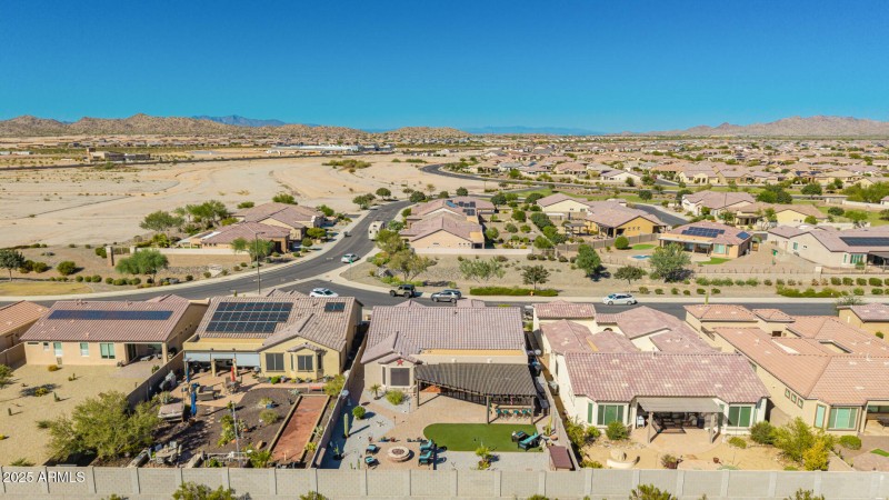 41 - Cedarwood Drone