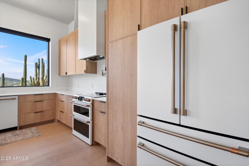 36-Kitchen