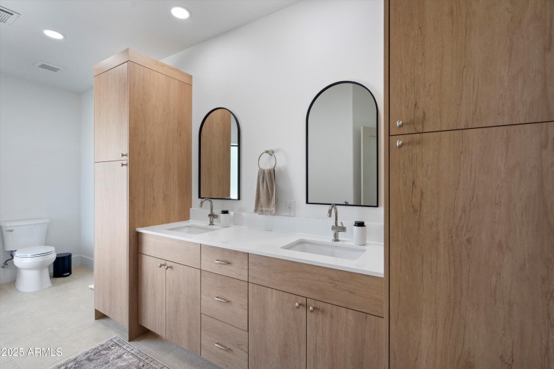 40-Primary Bathroom
