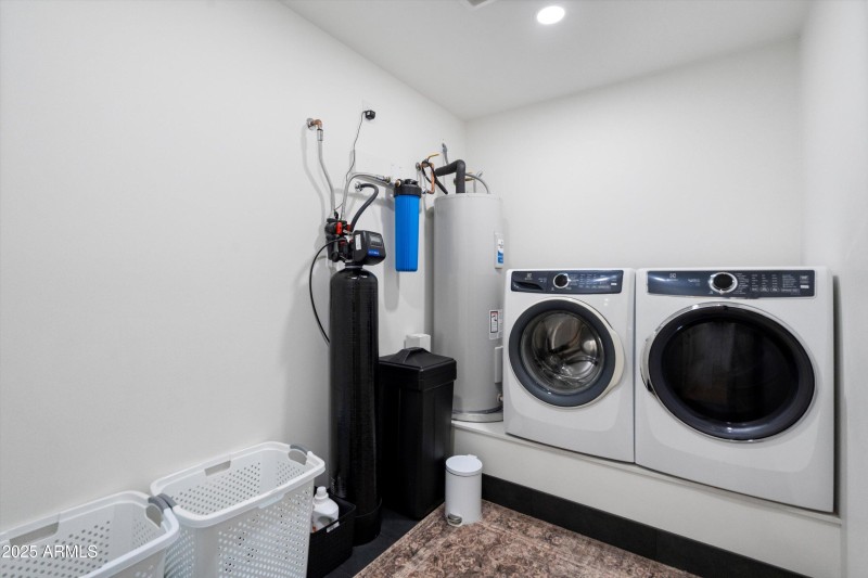 48-Laundry Room