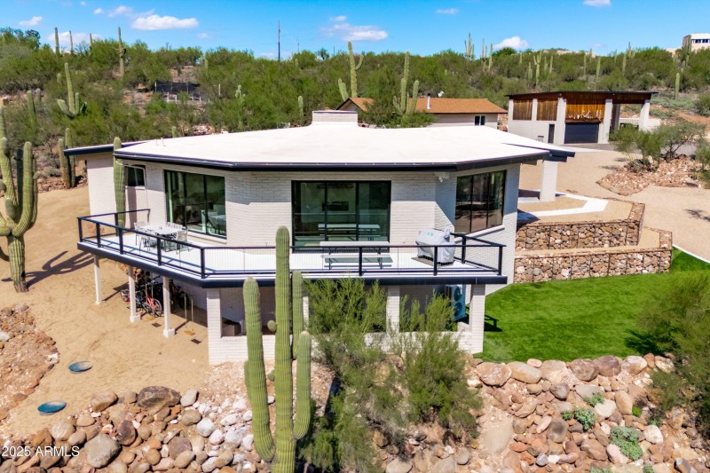 89-Property View