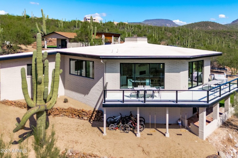 90-Property View