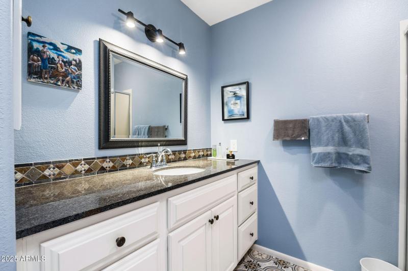 21-Primary Bathroom_2