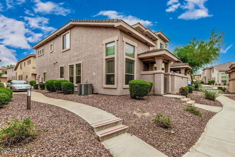 2-Good Parking Access Around Condo