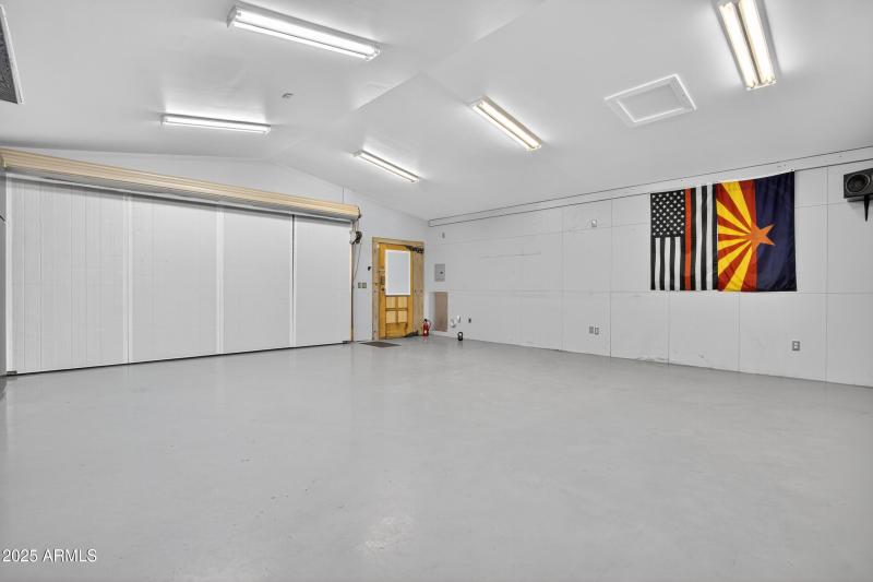 Detached Shop/Garage Interior