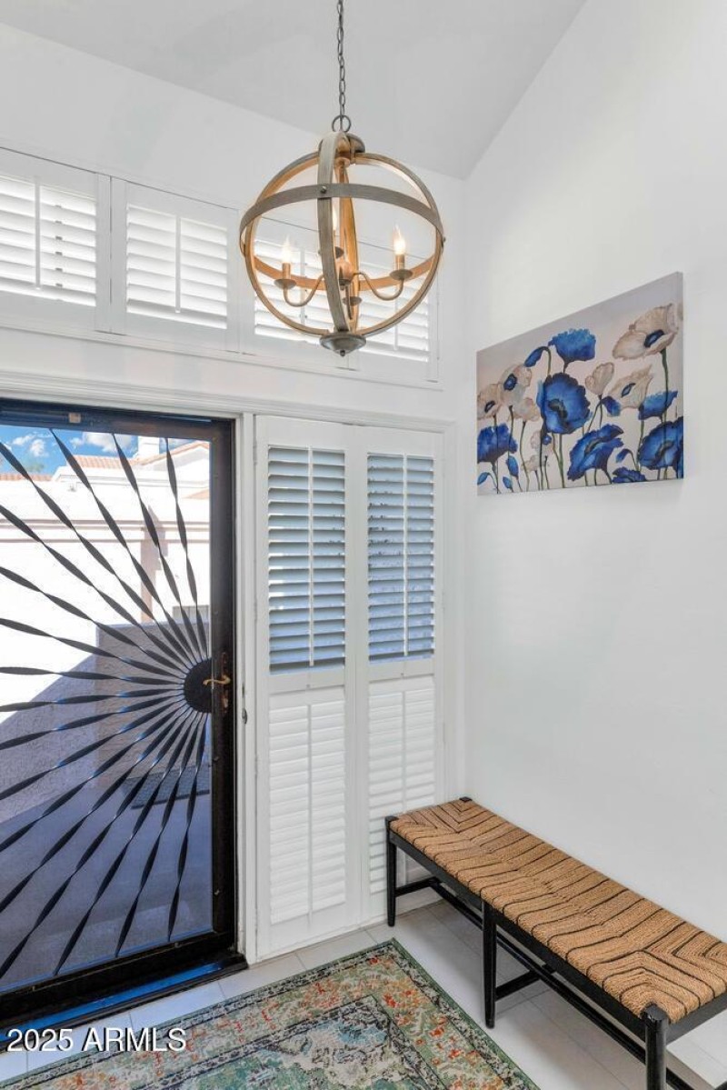 7800 E Lincoln Dr-large-003-017-TOD9777-