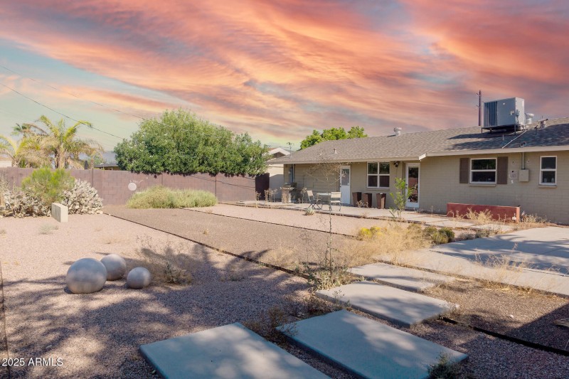 6744 E. Vernon Ave., Scottsdale, AZ 8525