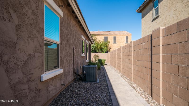 2358 E Runaway Bay Pl Exterior Photos-43