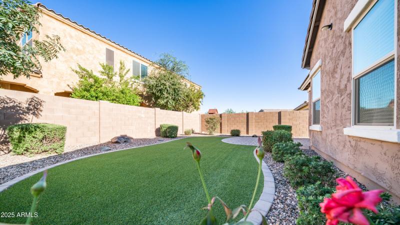 2358 E Runaway Bay Pl Exterior Photos-50