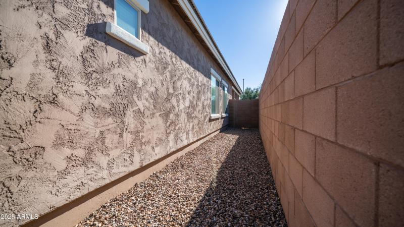 2358 E Runaway Bay Pl Exterior Photos-51