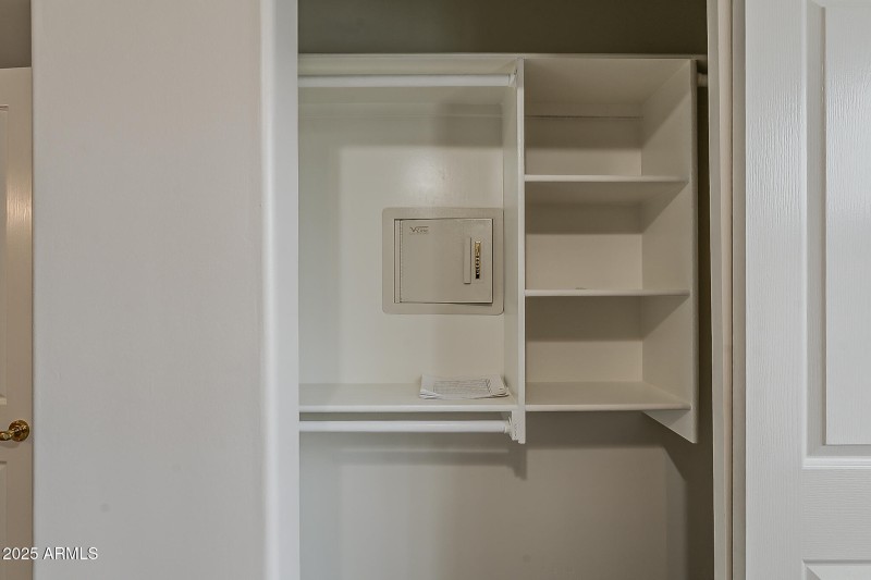 37-print-McLellan-37