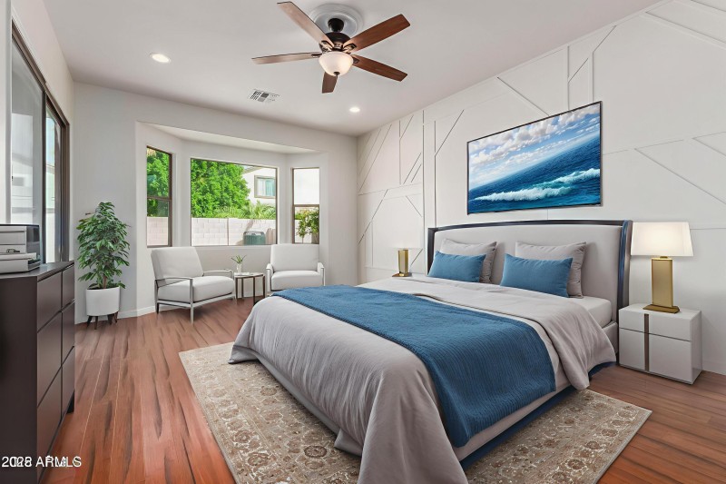 10722 E Keats Master Suite