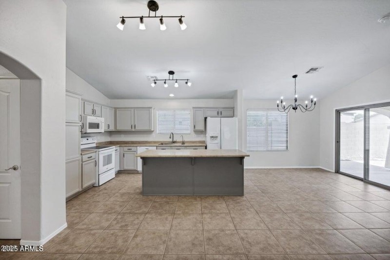 20250918231955504554000000-o