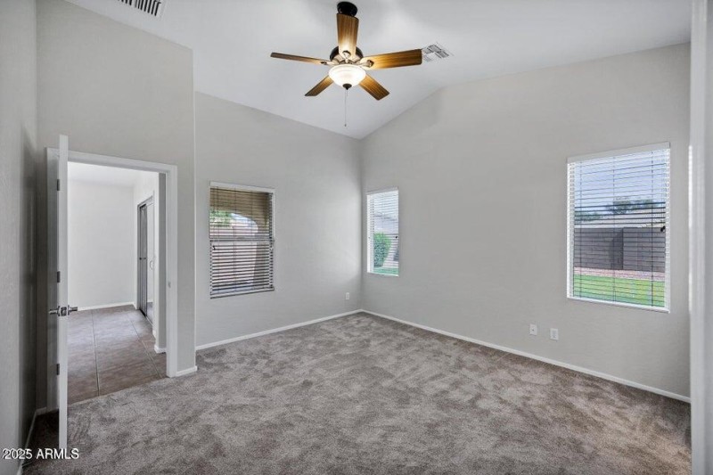 20250918232025722098000000-o