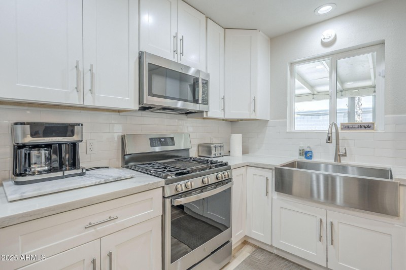 7-web-or-mls-Bluefield-7