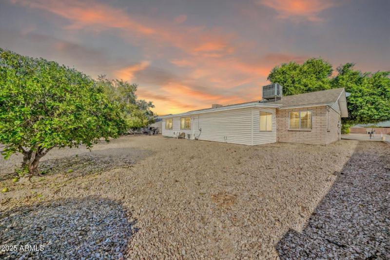 mls_9653 W Purdue Ave VT 2