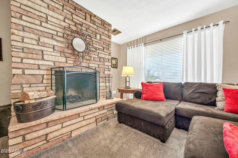 mls_9653 W Purdue Ave-10