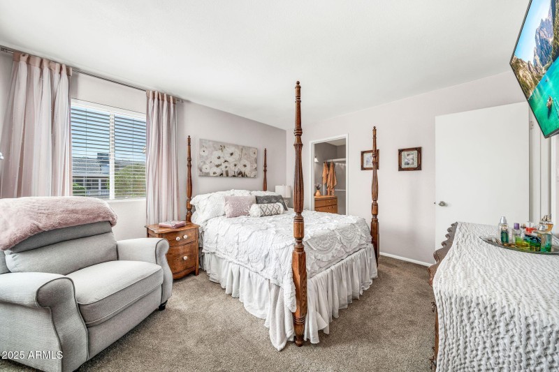 mls_9653 W Purdue Ave-21