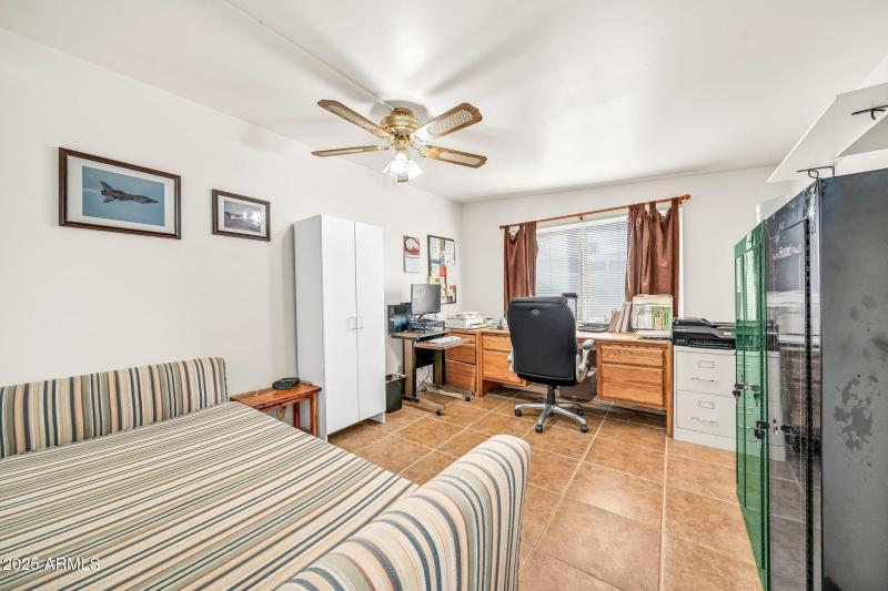 mls_9653 W Purdue Ave-30