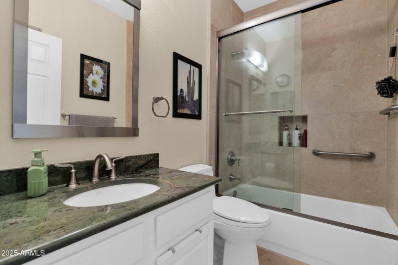 Upstairs shared full bath