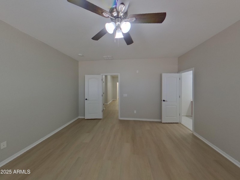 6_pc_YQZ67JCy12_ekstFrTIlS_layout_0