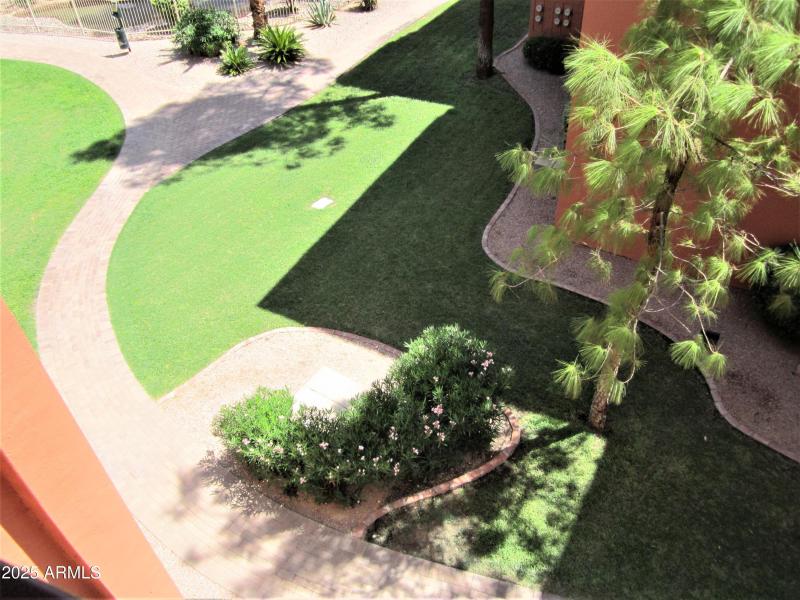 B7 U310 VIEW LOOKING DOWN FROM BALCONY