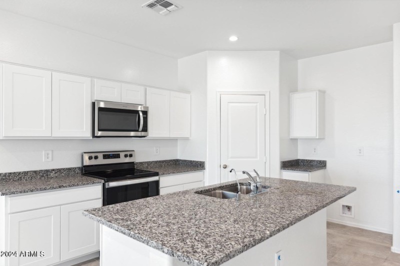 20240331220550506583000000-o