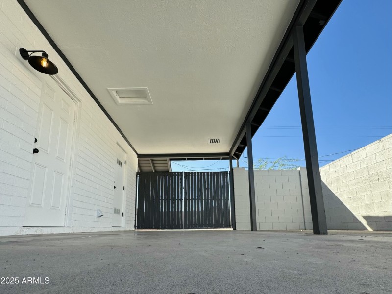 2E2142DB-F53A-4B4D-B811-DBE2F2558838_1_2