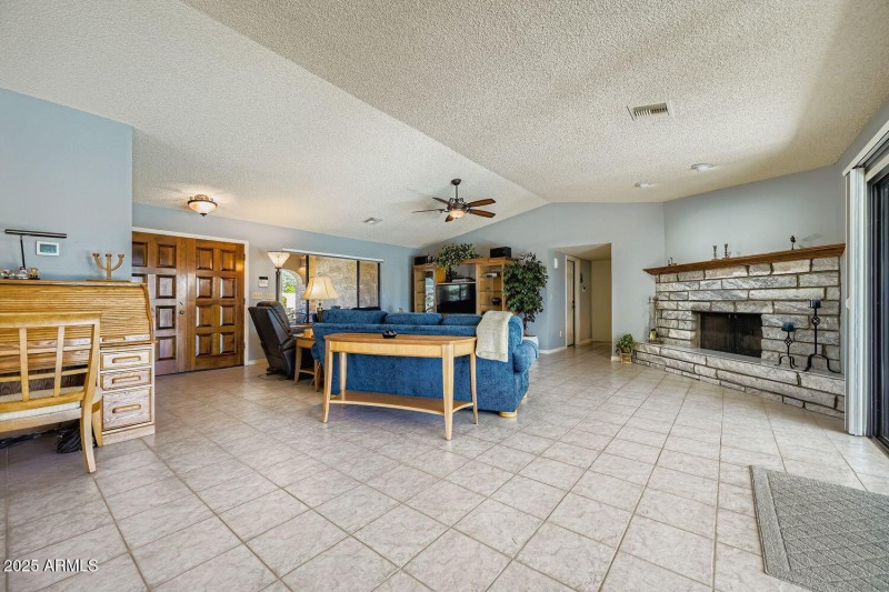 Great Room with Fireplace