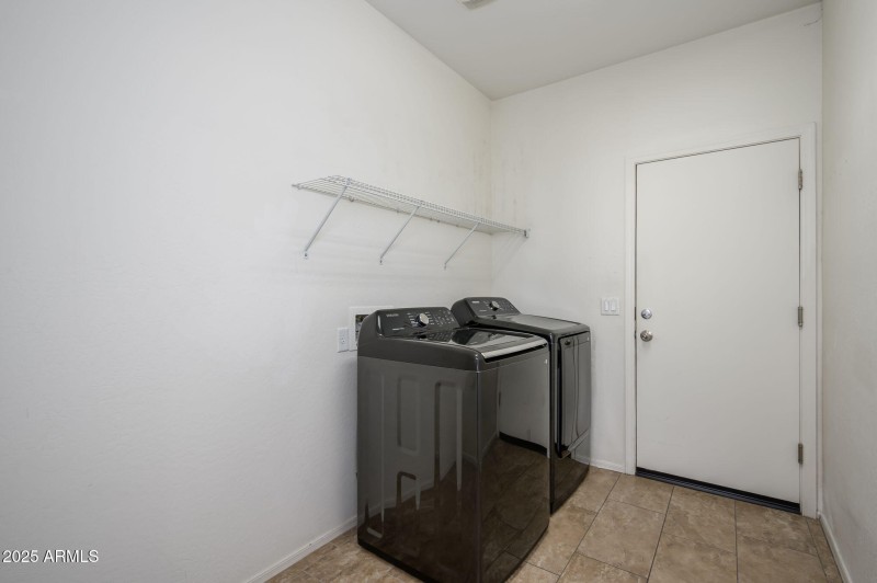 6-web-or-mls-Molly-14