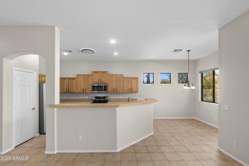 7080-E-Casa-Requena-Drive-12