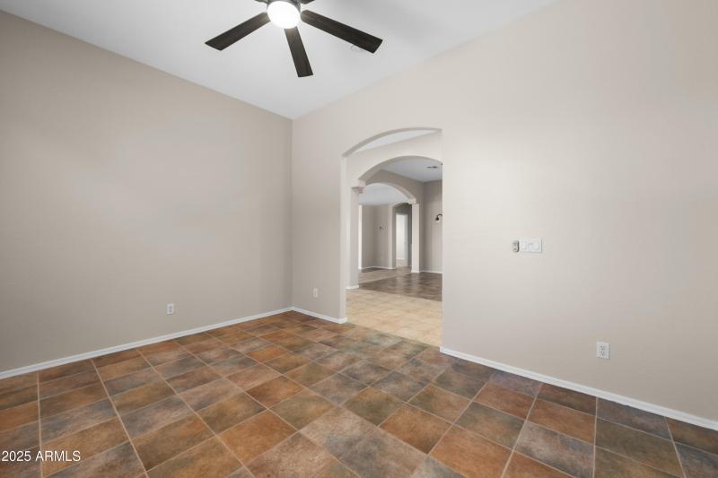 7080-E-Casa-Requena-Drive-21