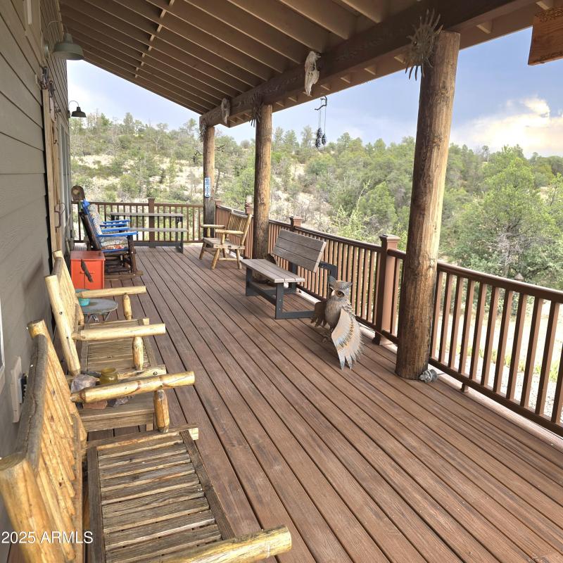 Frt Porch 40 feet long