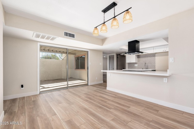 8120 N 32nd Ave - 16