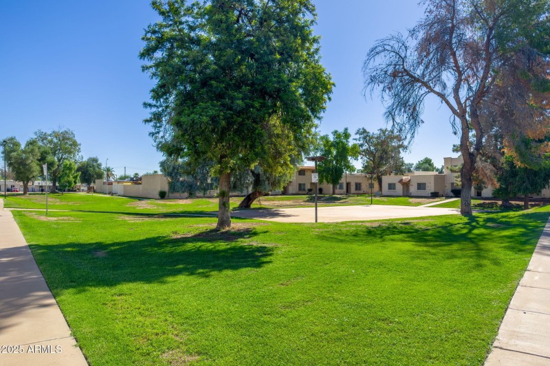 Nothern Manor II - 16